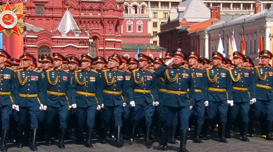 乌克兰的无人机到了莫斯科红场阅兵现场参加阅兵了吗？个人觉得，只要不为了斩首，那么