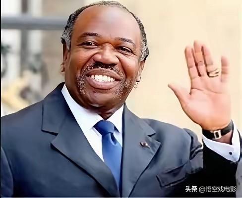 前脚加蓬学印尼将全面禁止锰原矿出口。后脚加蓬国民议会议员安戈·恩杜图梅·弗朗索瓦