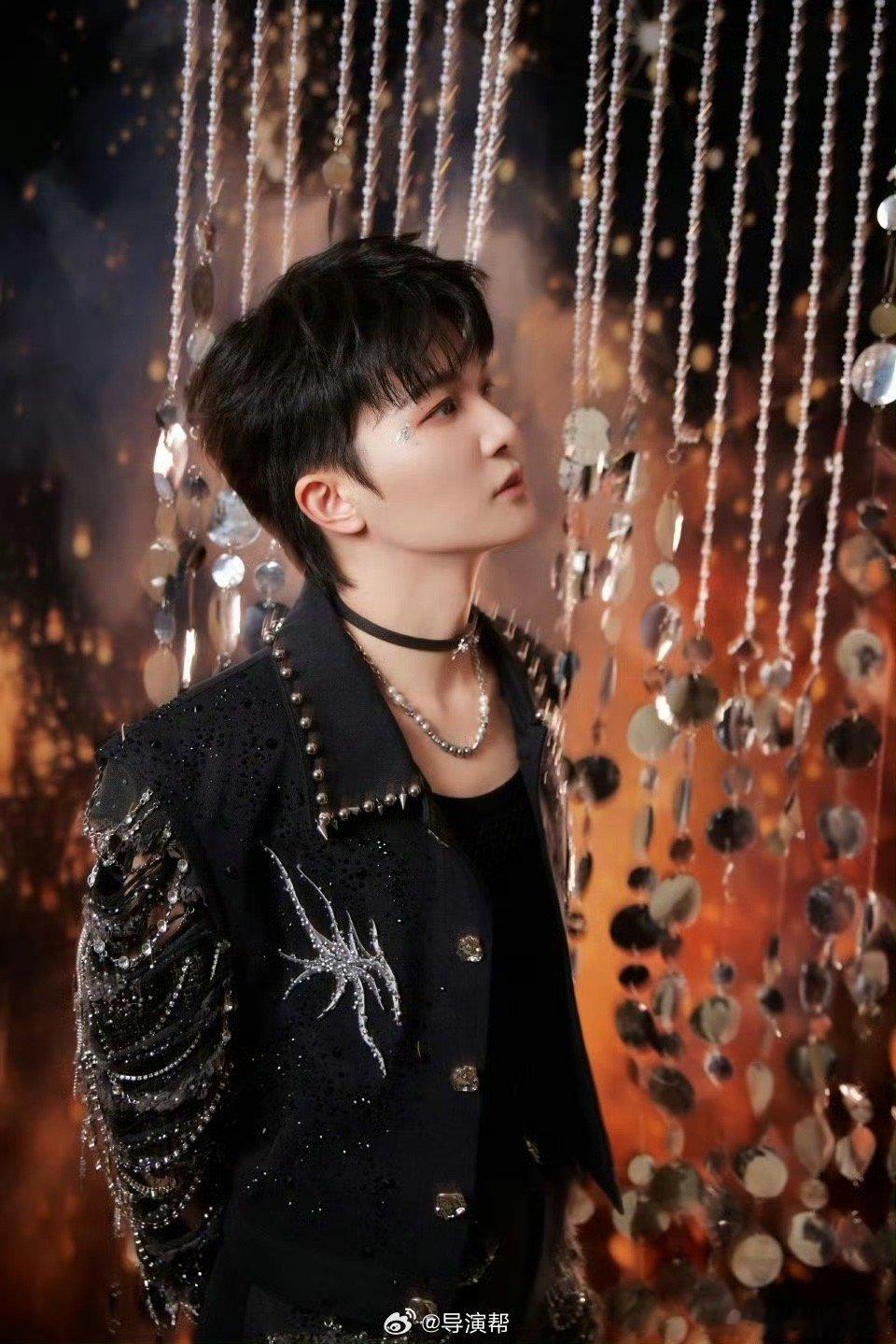 周深 先让刘宇宁身高降下来 救命！这对身高差活宝的互怼永远笑不活！161的周深遇