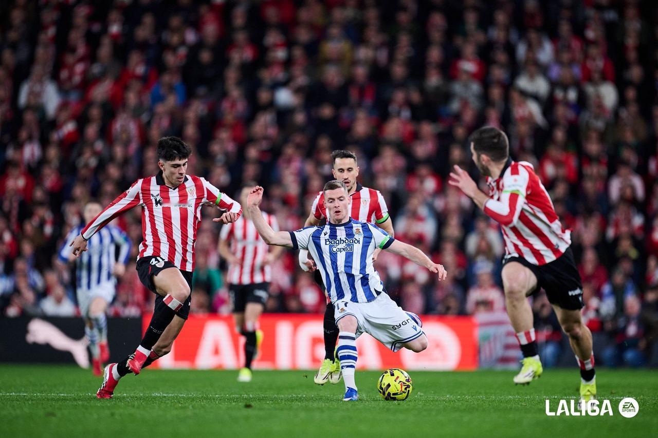 全场|毕尔巴鄂竞技 1-1 皇家社会

5' 马林禁区内打门被西蒙扑出。
22'