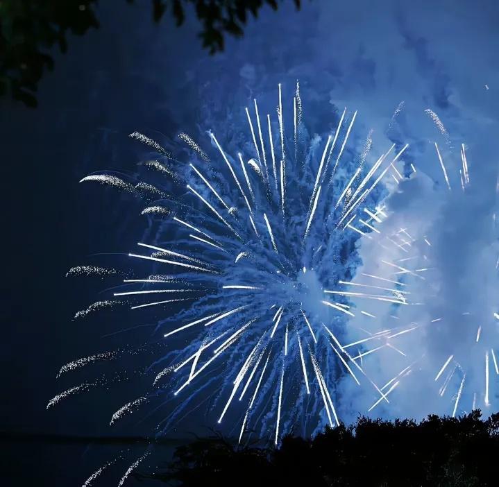 慢慢生活，好好热爱，平凡也很温柔 