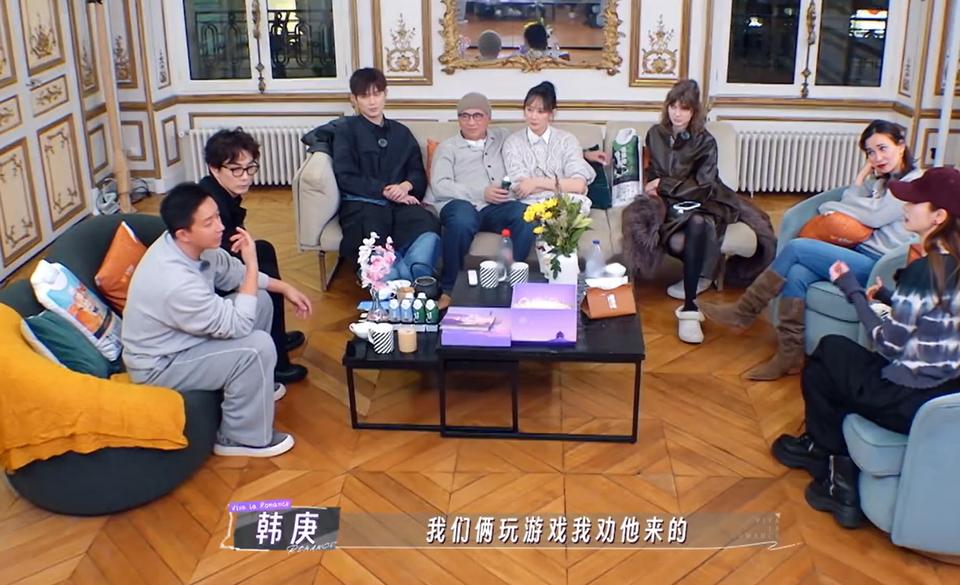 上《妻子的浪漫旅行2025》，原来是韩庚和李承铉在玩游戏时约定好的。
在新一期节