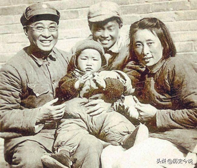 1961年陈赓大将病逝，临终两句嘱托，藏尽对妻子的深情与牵挂
 
阅读此文前，诚