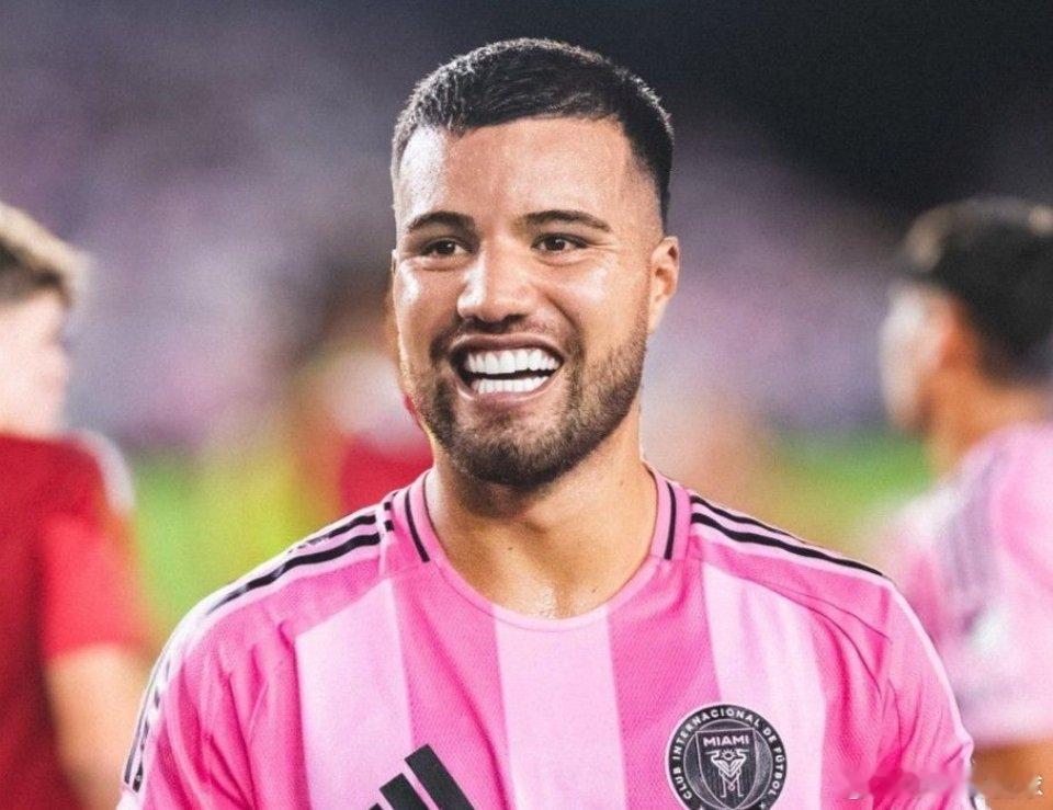 12月12日讯 据迈阿密国际官方消息，球队有四名球员将在合同到期后离队。四名即将