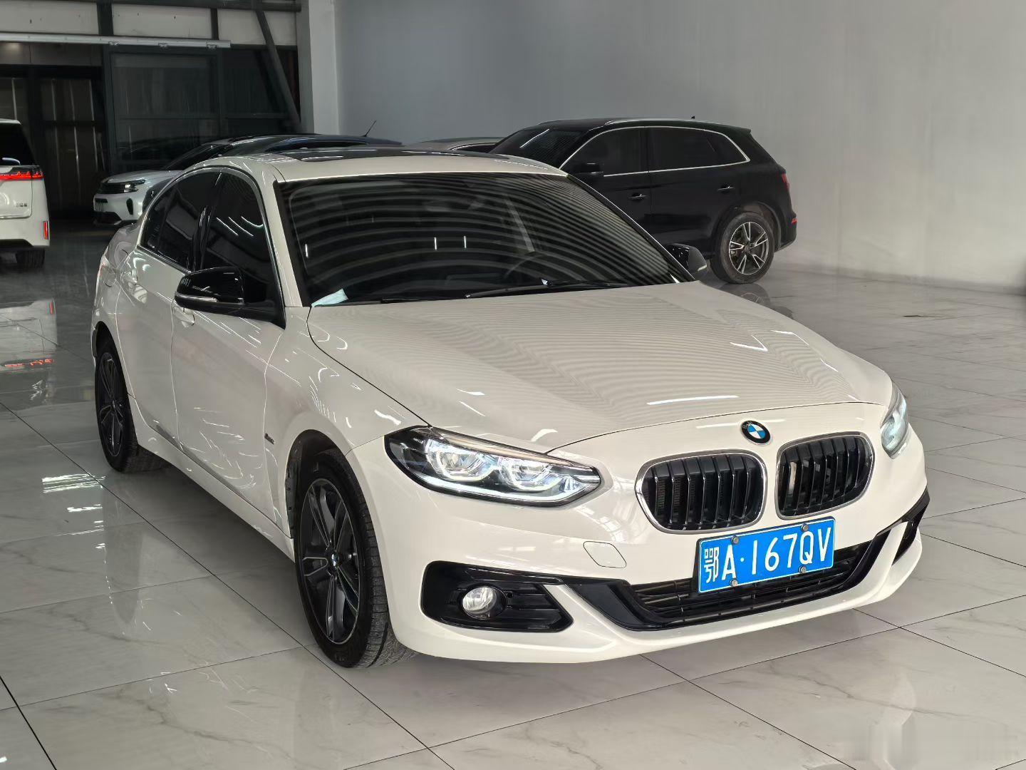 最新到店好漂亮的宝马2018款宝马118i M运动型2018年11月上牌 4.2