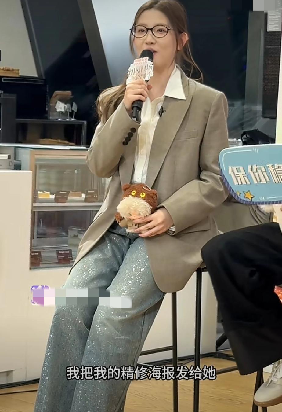 董明珠和孟羽童诠释了什么叫职场上“没有永恒的敌人，只有永恒的利益。”

当初两人