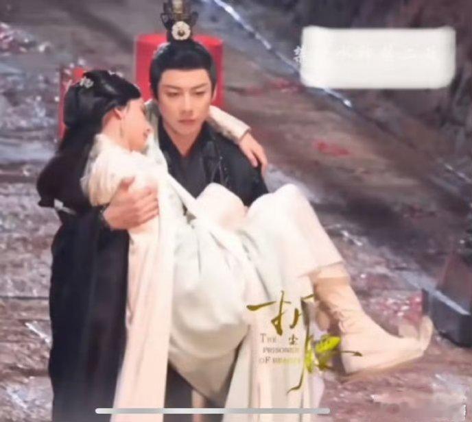 都是明星怎么差距这么大《折腰》VS《一念关山》 ​​​