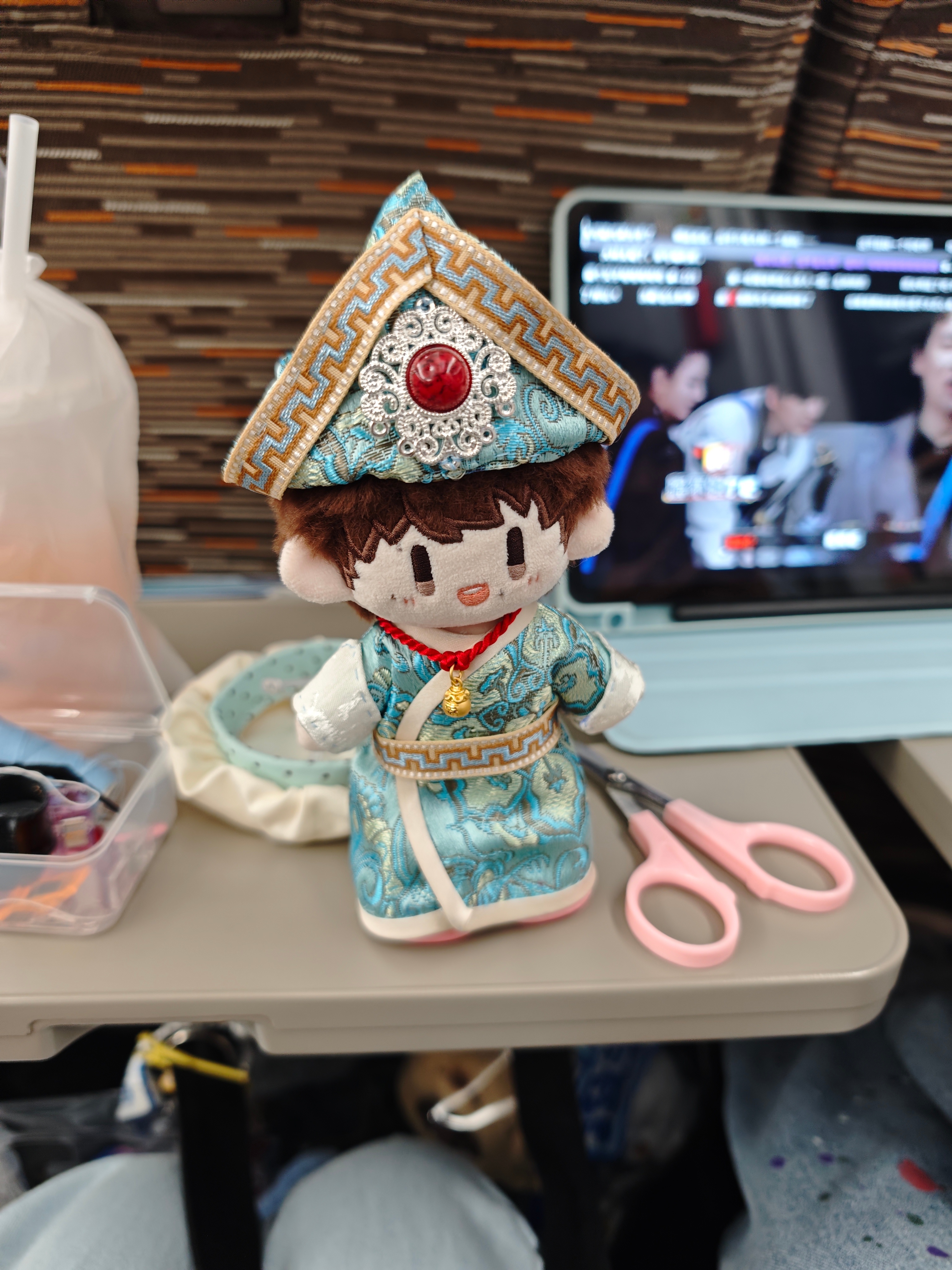 好朋米给我的可可做的蒙古服和汉服