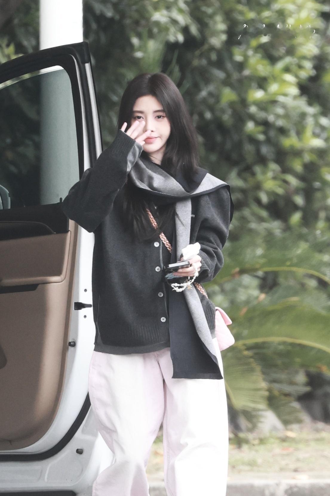 🍊鞠婧祎阿黛 🍊鞠婧祎来战什么都不图 就是图你在我身边(>v<)