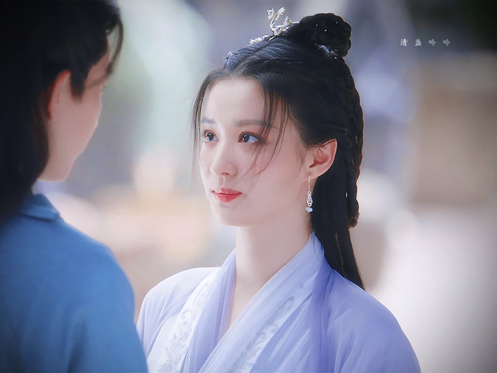 王楚然 《玉骨遥》白雪鹭☽ 蓝衣-笑 