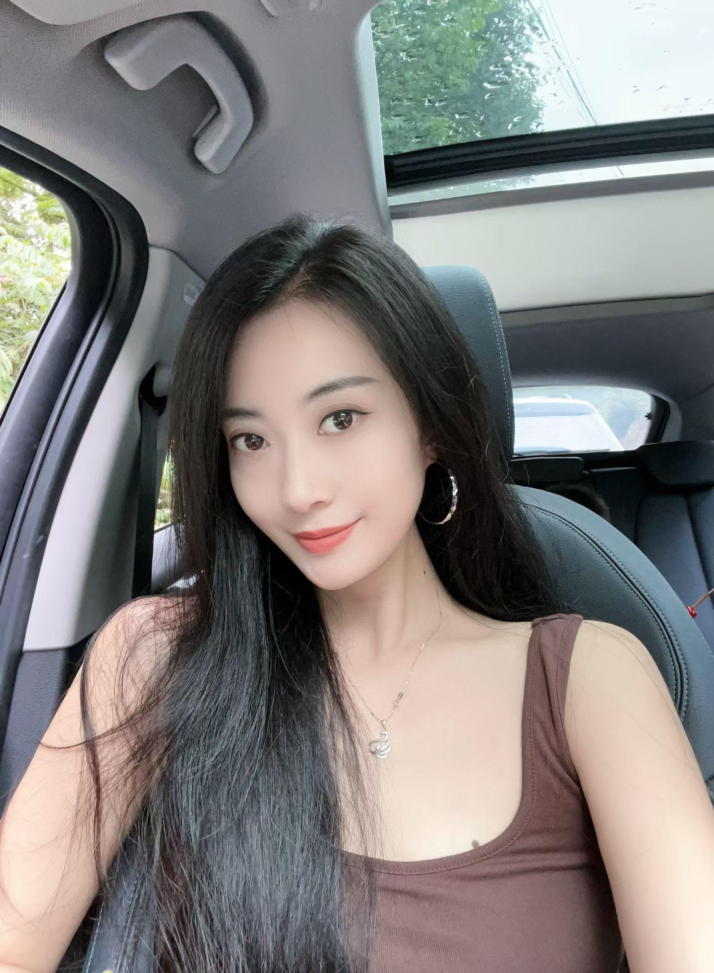 人性的丑恶禁不起拆穿    凑的太近谁都没法看   我很庆幸，当我经历...