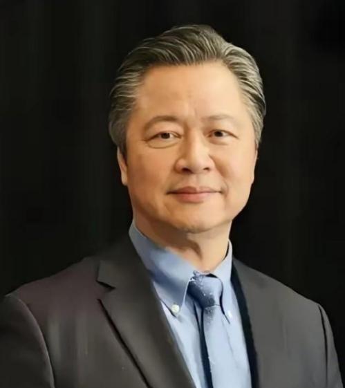 美国要动手了？这是来自台湾国际形势专家赖岳谦的警告，在他看来最早今年，中国就有可