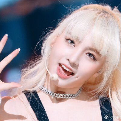 Liz鼻部疑似整形IVE的Liz巡演生图一出，鼻子状态直接成了焦点。说句实在的，