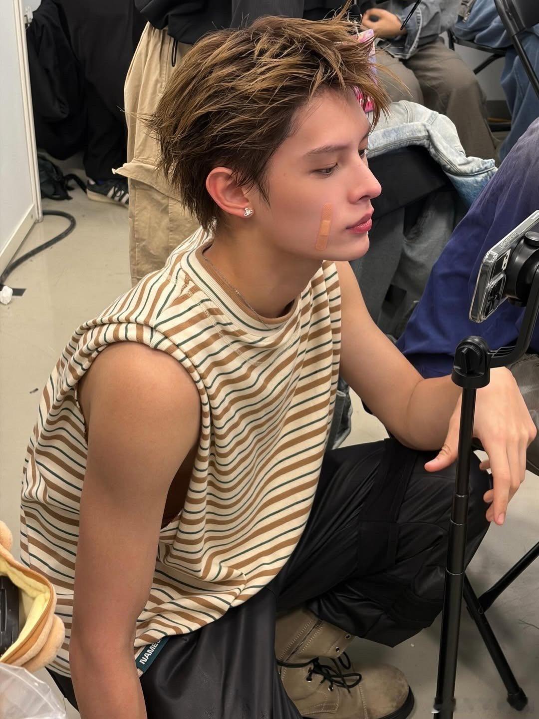 赵雨凡JAMES  🦅赵雨凡狙心舞担  条纹衫狂热爱好者JAMES🦅🫶帅成