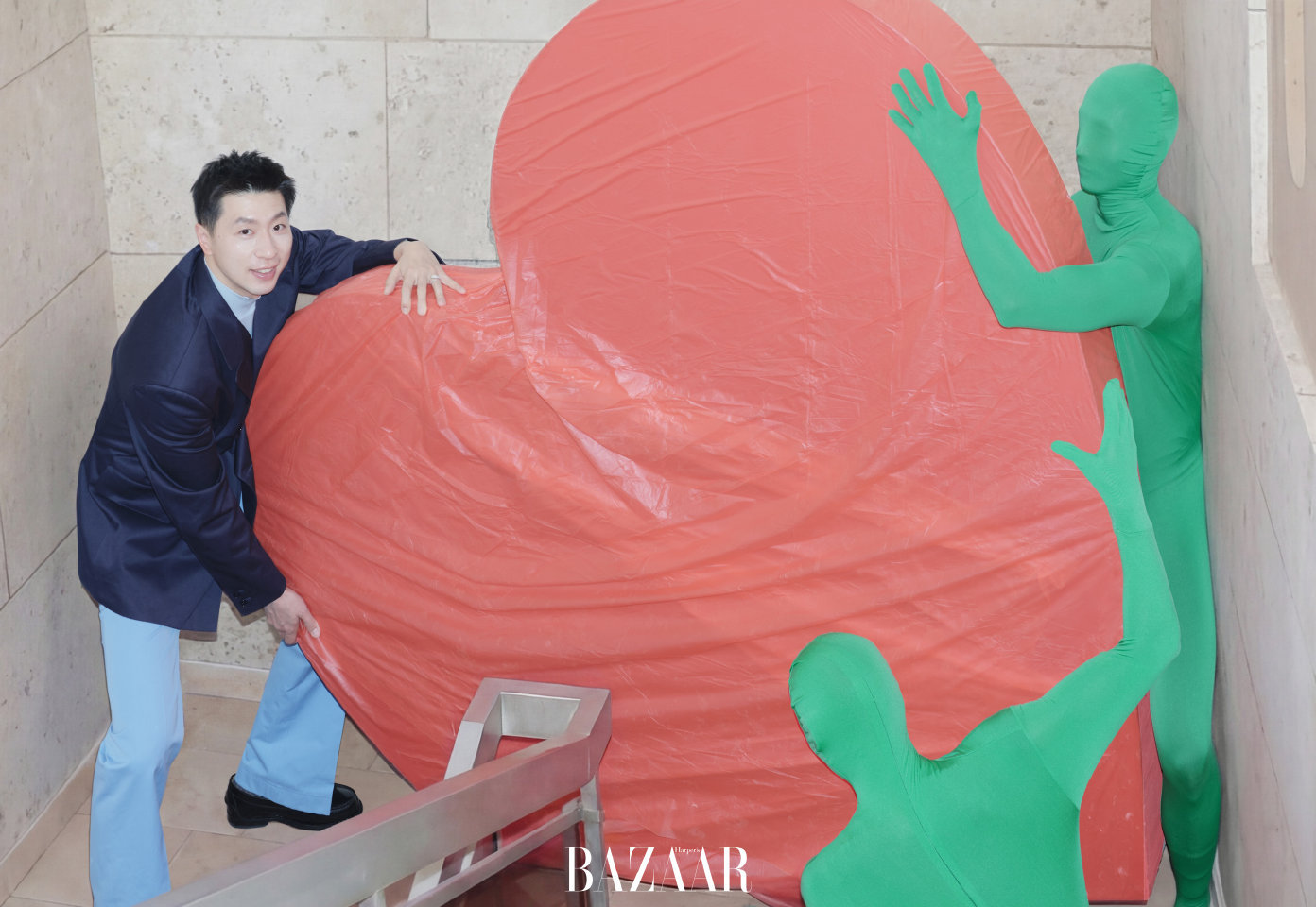 吃太好了以至于经常吹漏，其实以下这些新一季男装全部都是马龙全球首穿prada代言