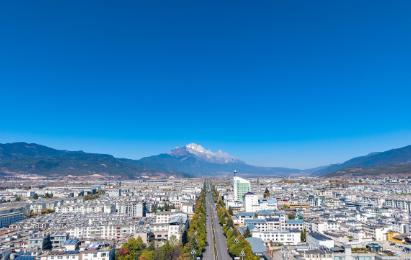 聊一所就在云南、就在咱们身边的公办大专——曲靖职业技术学院。
可能有些家长一听“