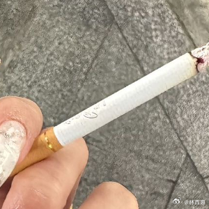 今年流行一个新词叫"沉默断交"你误会我了，我不解释；你伤害我了，我不纠缠。发现三