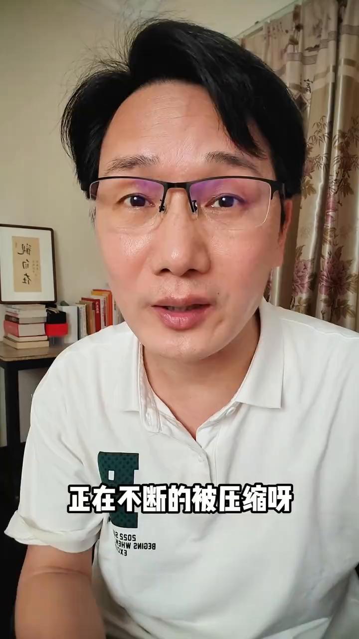 学生靠劳动赚生活费，大学为何如此心虚？
东莞理工学院学生工作部。
又有大学生送外