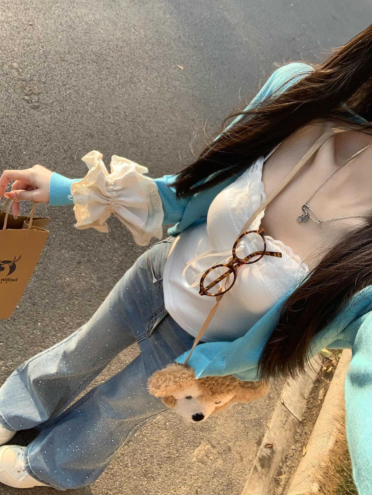 我的今日状态：😁轻松愉快
我这里的天气：☀️晴天