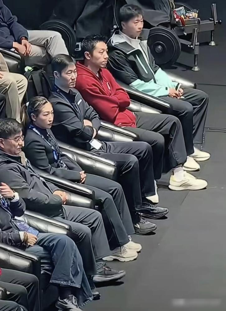 谁敢说稳吃国乒？反正我不信！ 王楚钦这话，不是说给外人听的，是说给你听的。
外