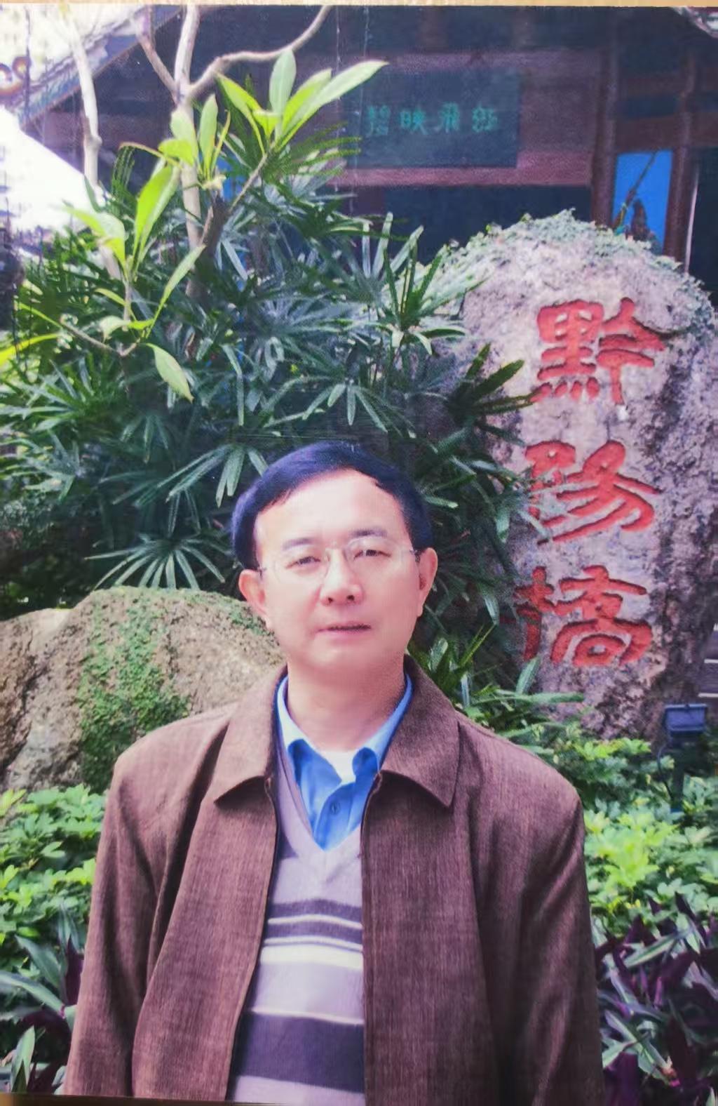 有违法行为尚在被查处期间的刘晓庆    不宜参加第38届大众电影百花奖颁奖典礼