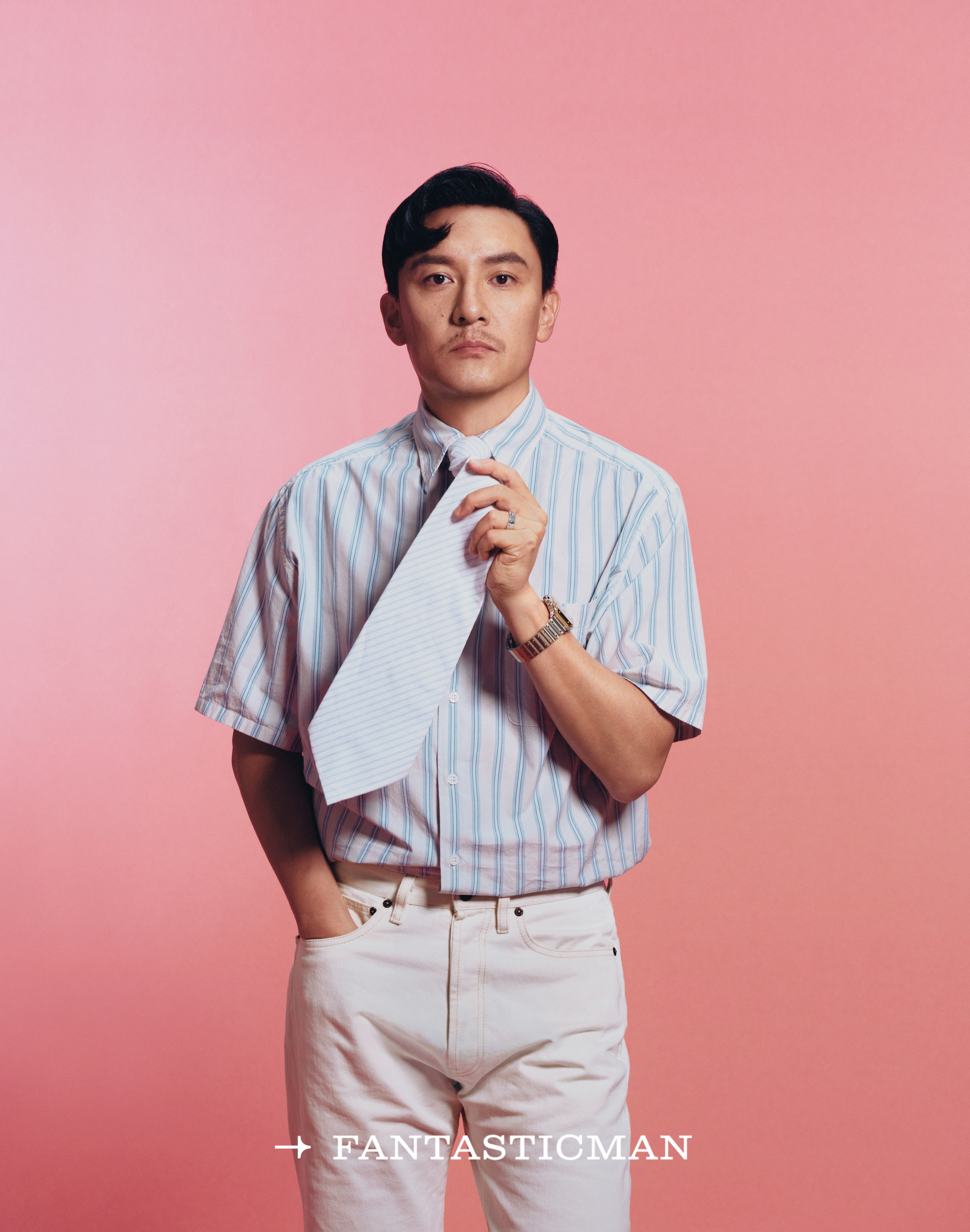 张震亮相 Fantastic Man 六月刊封面大片 