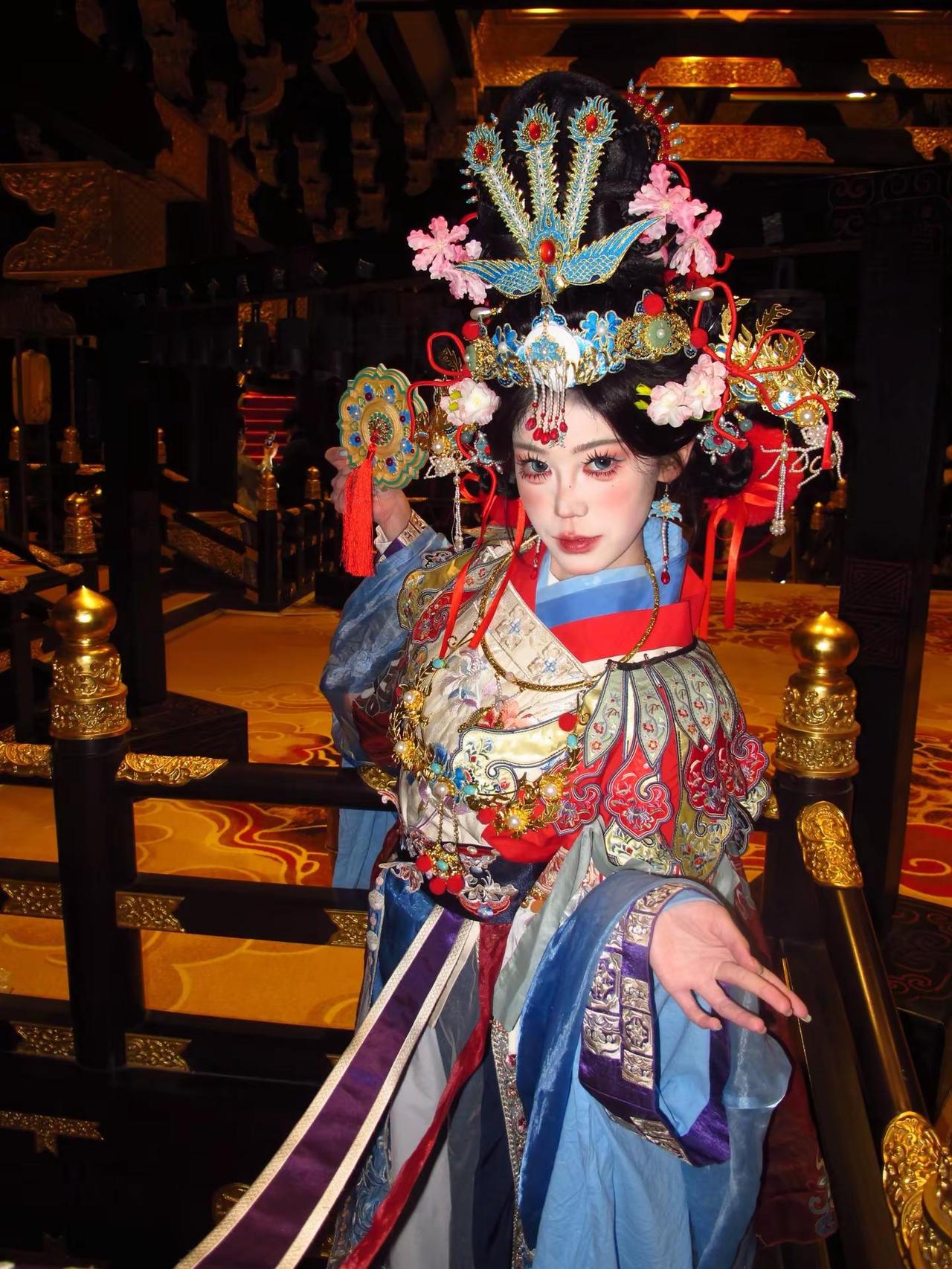 谁说神仙只有一袭白衣。洛阳妆造