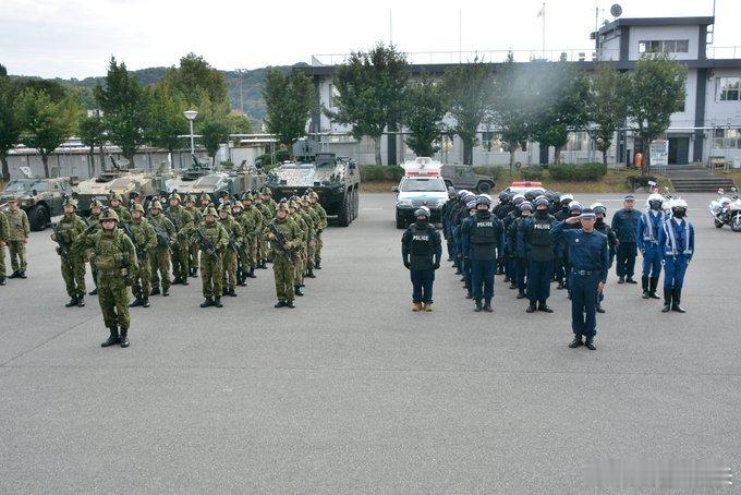 【鬼子第八师团与警方的联合训练】2025年12月1日（星期一），在北熊本驻地，第