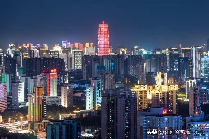 郑州楼市2026年小阳春还是有的。
郑州楼市在这个小阳春里面，郑州楼市的郑东新区