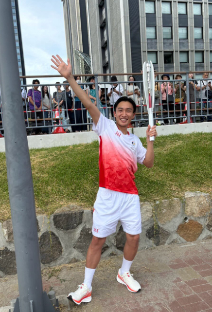 桃田贤斗 桃田贤斗参加活动，成为火炬手 曝库明加将先签后换去湖人