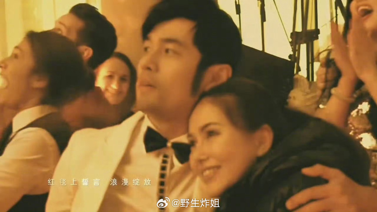 谁看了不说感动啊真正的JH恋是双向奔赴的幸福的他没有写苦情歌的义务🤲周杰伦求婚