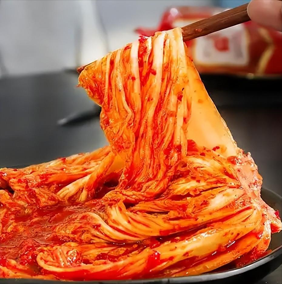 真是笑不活了。

韩国居然学咱们，想用大白菜来“重创”中国经济？

估计是看咱们