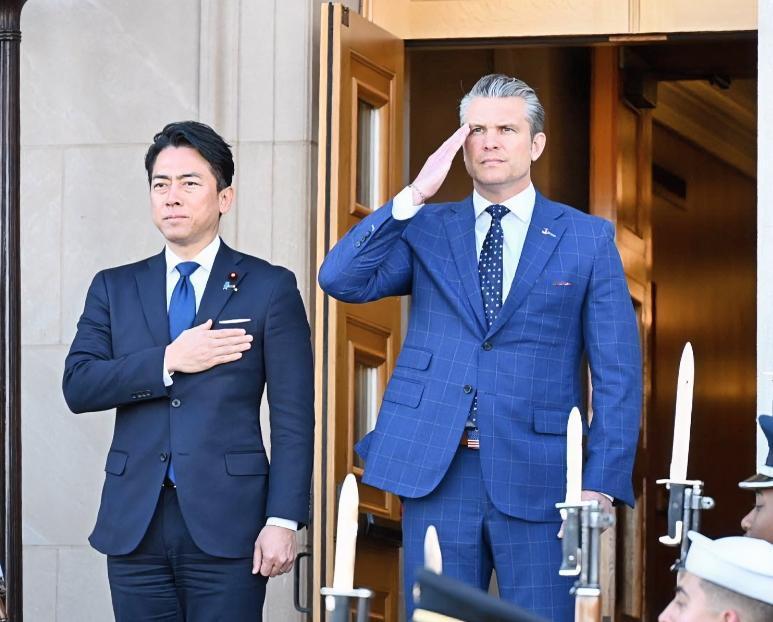 日本400枚“战斧”巡航导弹被美国延后两年。5月24日英国《金融时报》爆料，美国
