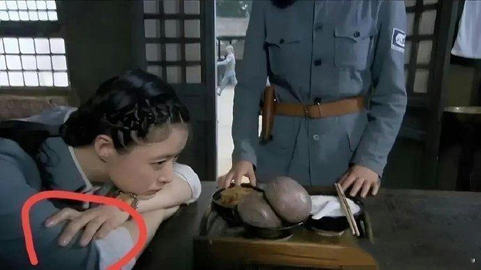 这可能是导演能构想出的最艰辛的生活。 ​​​