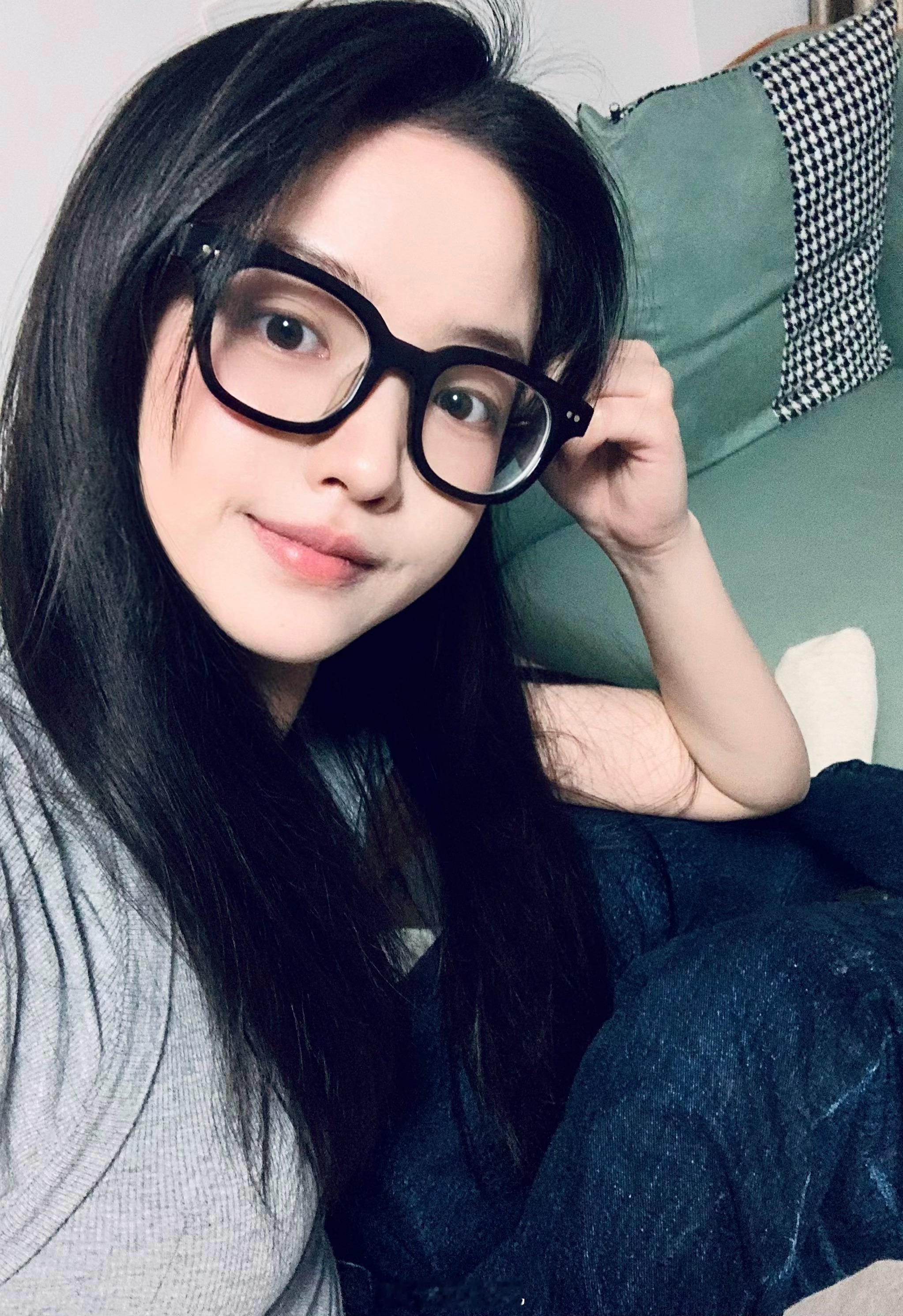 发点大头贴[月亮] ​​​