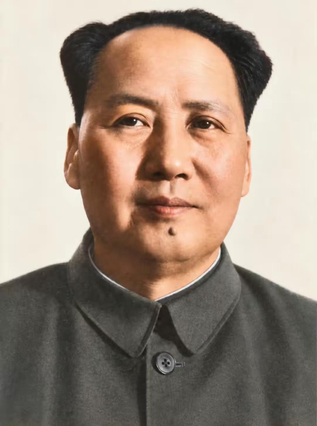 毛主席不同时期的标准像，如此高清晰的主席像你见过吗？你知道每一幅标准像在什么年代