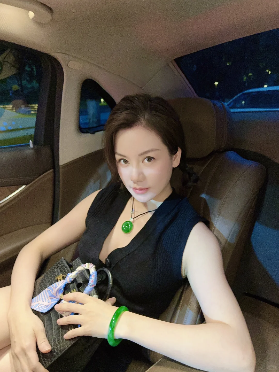 她的主人，是谁呢？