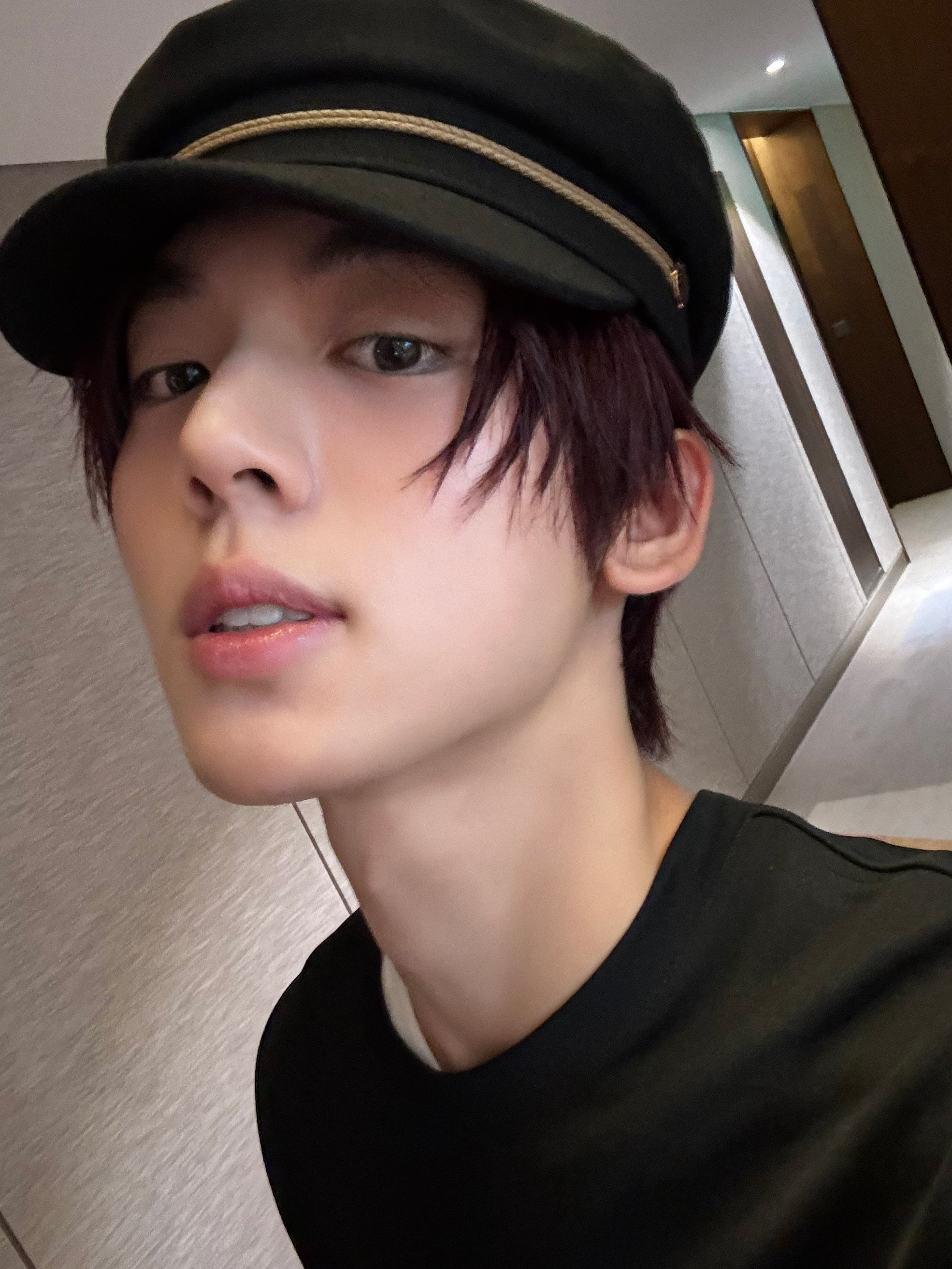 cosmopolitan🎩260722 wvs 韩维辰