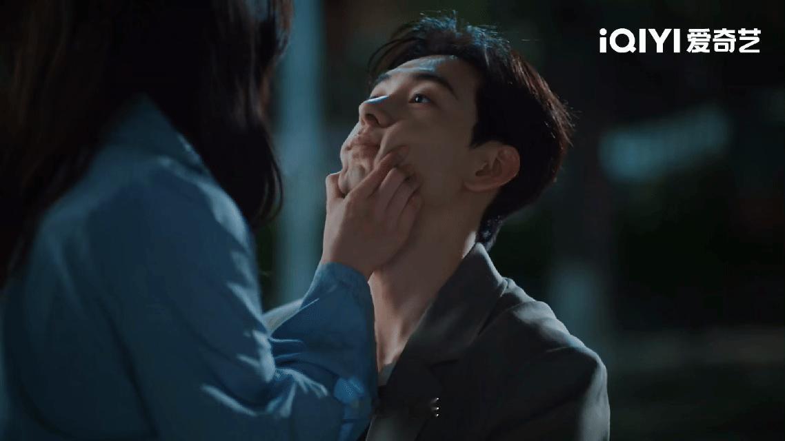 纯爱战神来了都给你俩跪 欲宇还羞这对真的太绝了！颜值登对性格合拍，陈星旭和卢昱晓