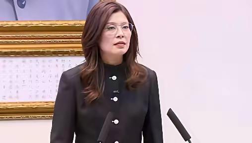炸裂！郑丽文这次态度相当强硬，直接把话挑明了，对马英九、洪秀柱、朱立伦等国民党资