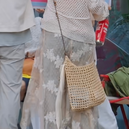 孩子你的包是否过于长了