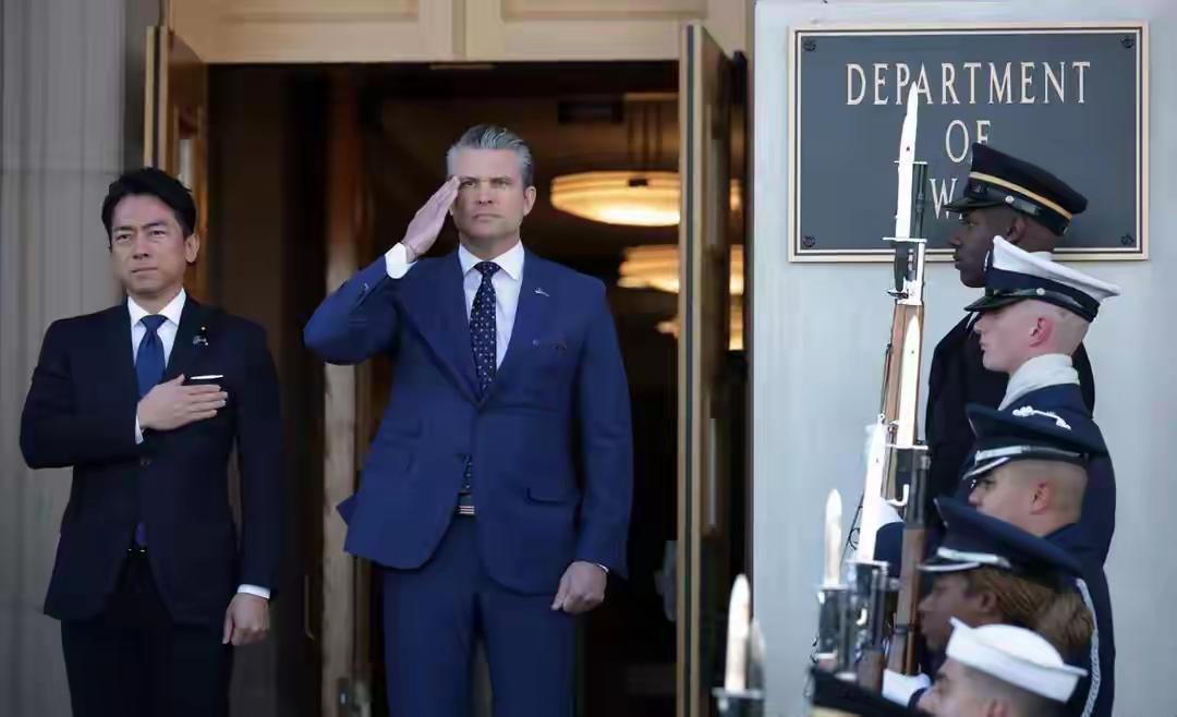 高市求援成功？美日要在东海附近对华施压，中方对日还有1张底牌