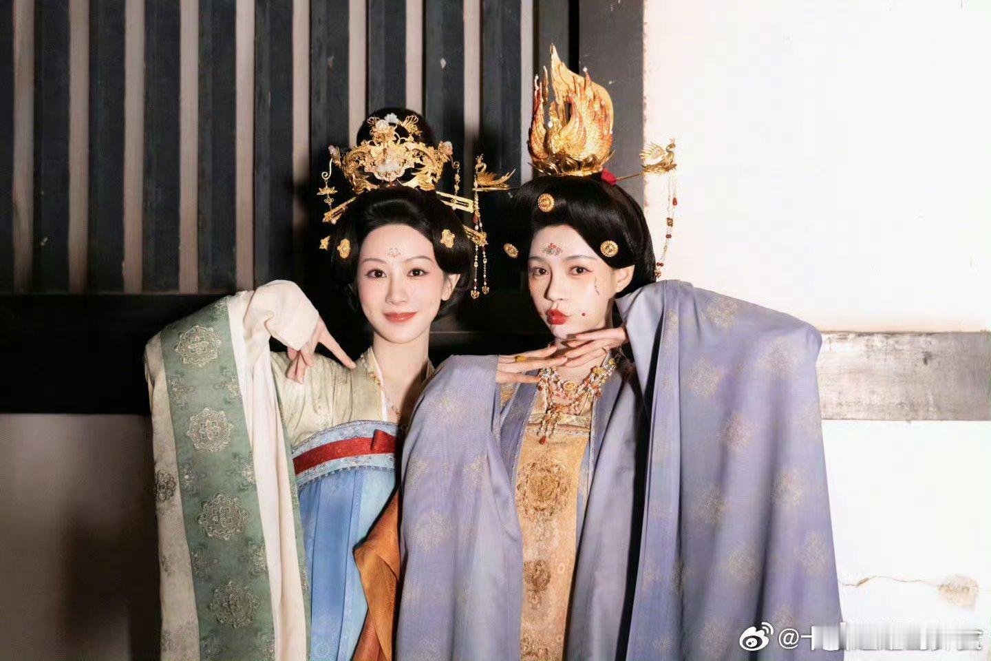 杨紫和沈梦辰六年友情真的让人羡慕，从综艺到剧里，互动细心为对方考虑超有默契[送花