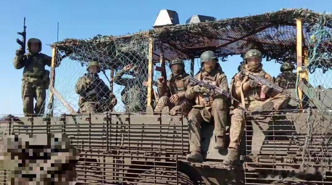 俄军宣布攻克米尔诺格勒，红军城战役结束，乌克兰后方门户洞开