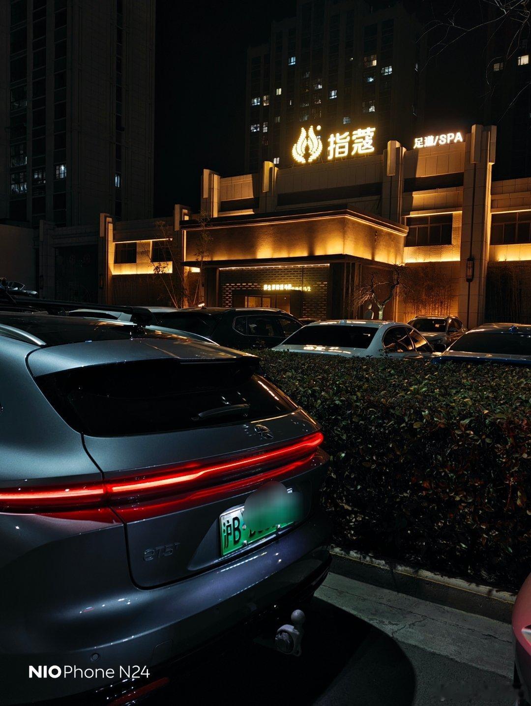 过年就开开这个了，帅享有为，还带拖车钩电动兄弟李斌称蔚来换电将突破1亿次蔚来盈利