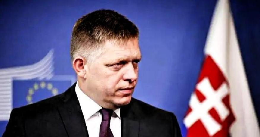 快讯！快讯！
 
斯洛伐克总理菲佐突然宣布了：支持延续这场冲突的人，可以去乌克兰