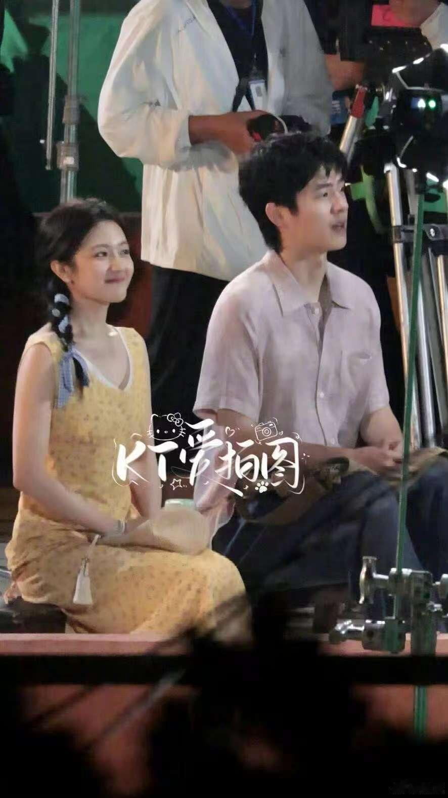 刘昊然李兰迪吹海风路透 刘昊然李兰迪海边路透 刘昊然李兰迪吹海风路透,啊啊啊啊啊