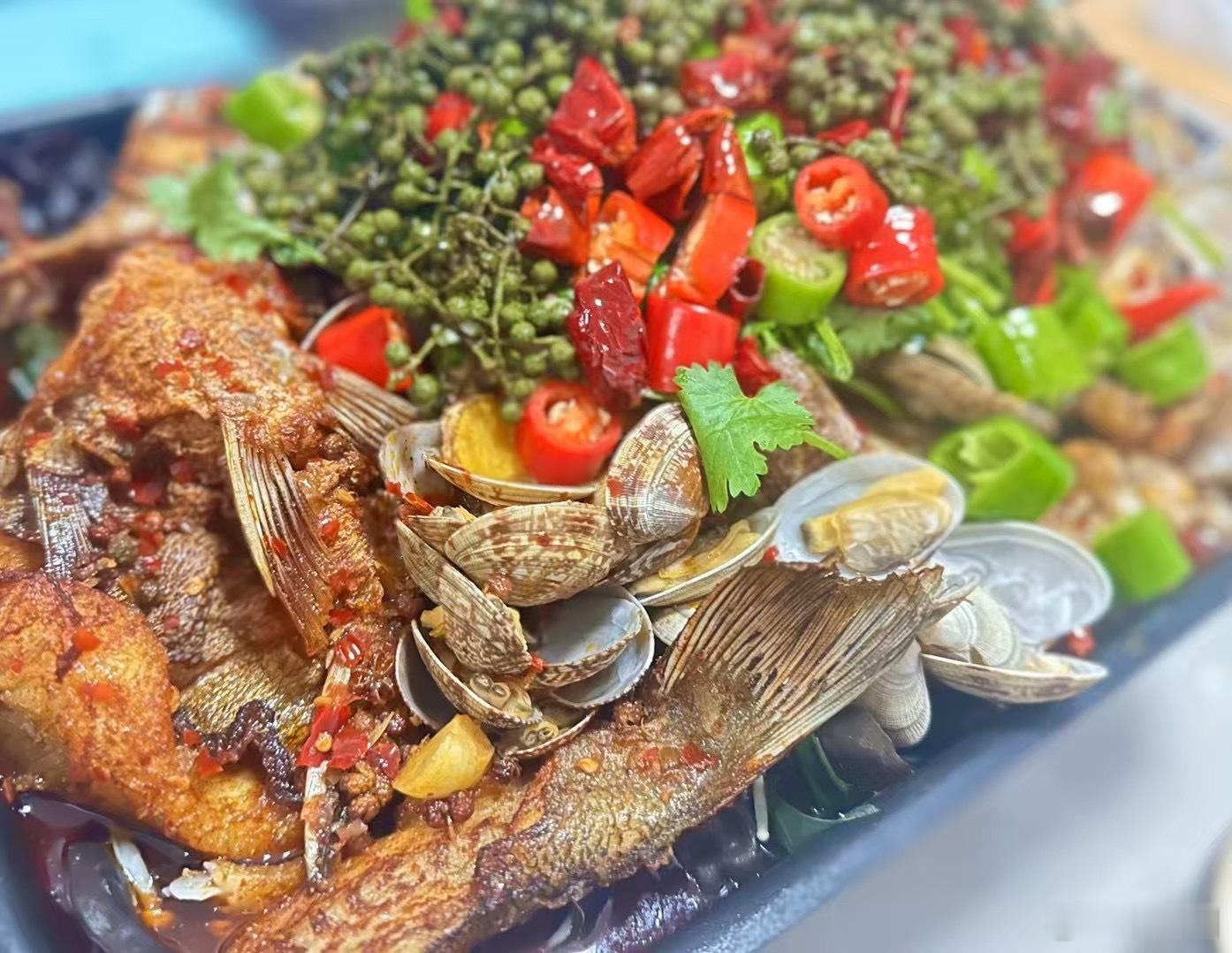 今晚美食频道上线啦！#泉州[超话]# [爱你][爱你][爱你]  ​​​
