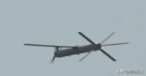 这款无人机长得有点特殊
伊朗最新参战的一款新型无人机"沙赫德﹣101"
与小摩托