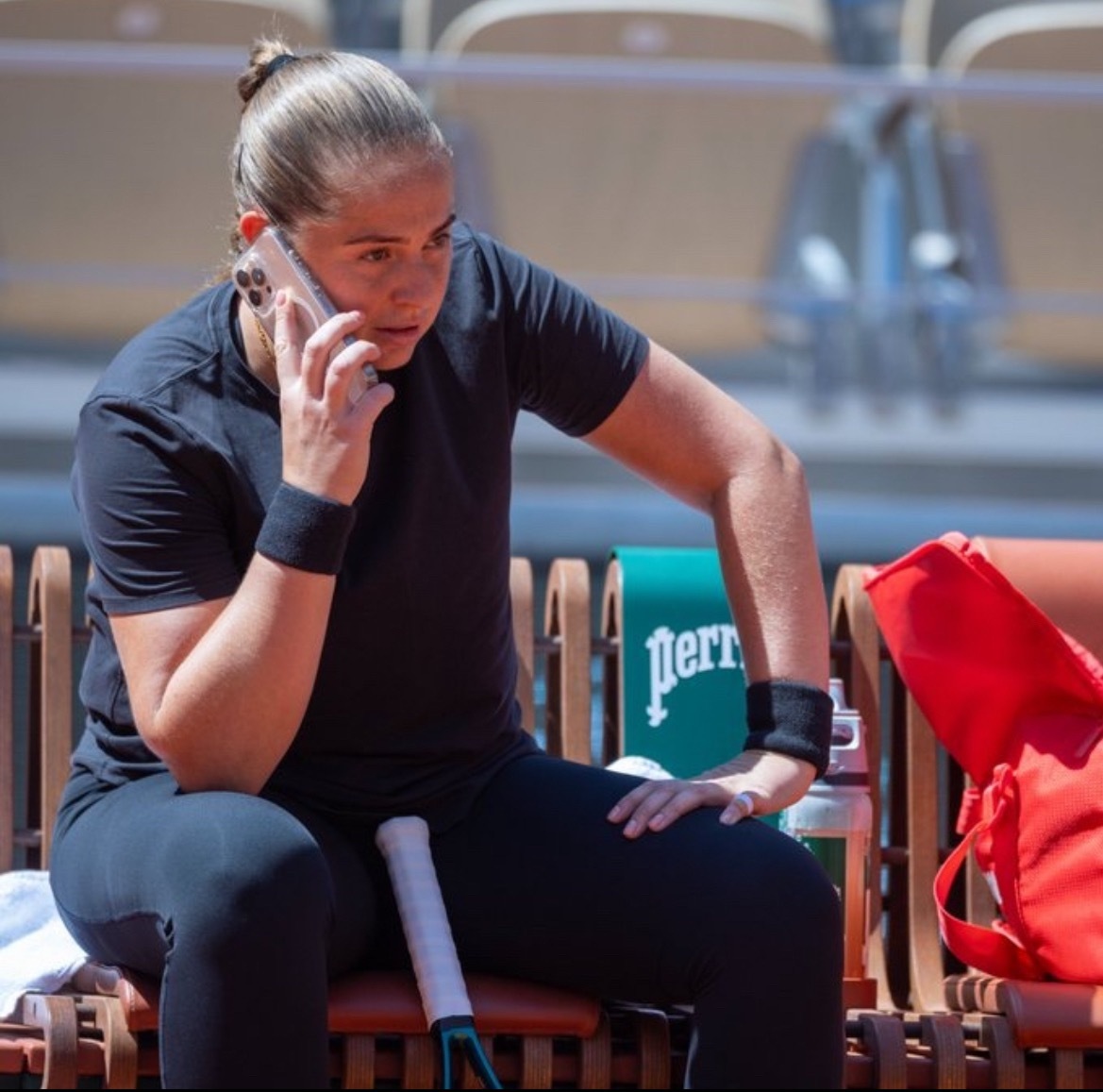 网球talking大会 奥斯塔彭科：伊埃拉在拉斐尔·纳达尔学院训练？就像伊加·斯